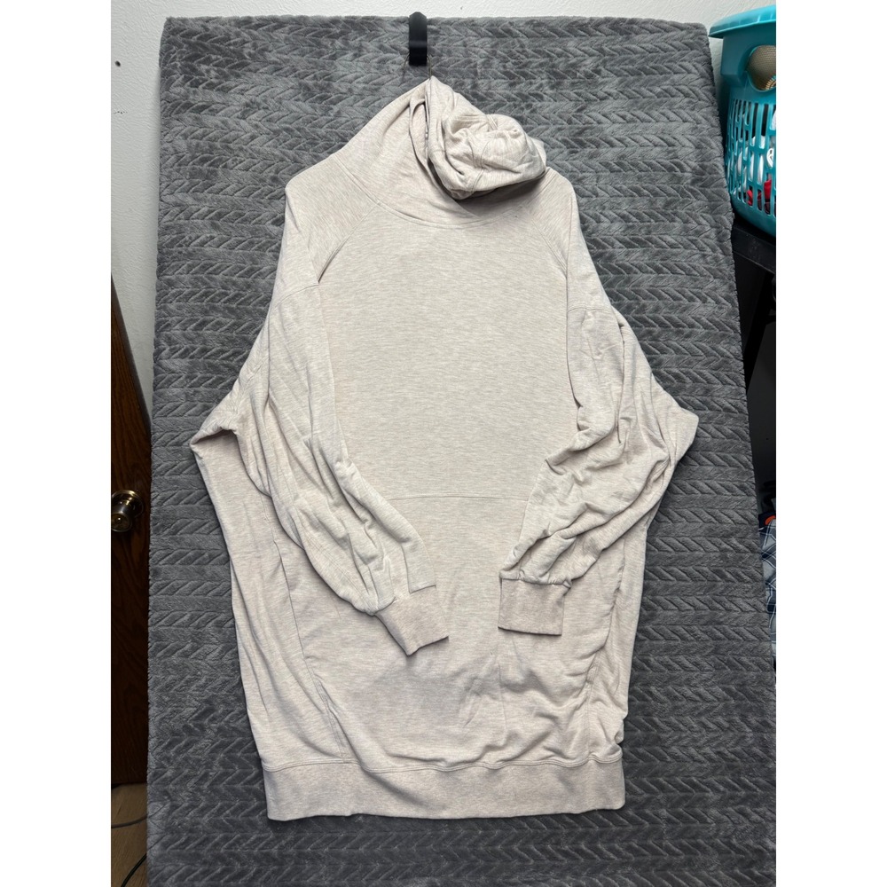 Lululemon Scuba Oversized Side-Slit Hoodie Womens SIZE: M/L‎ (1487) - Picture 2 of 7